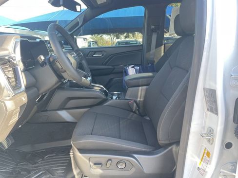 New 2026 GMC Canyon Elevation w/ Convenience Package image 9