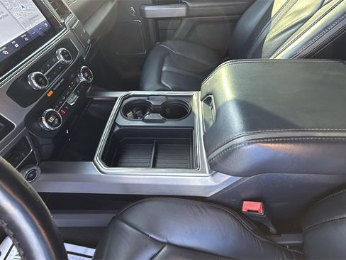 Used 2022 Ford F350 Platinum image 23
