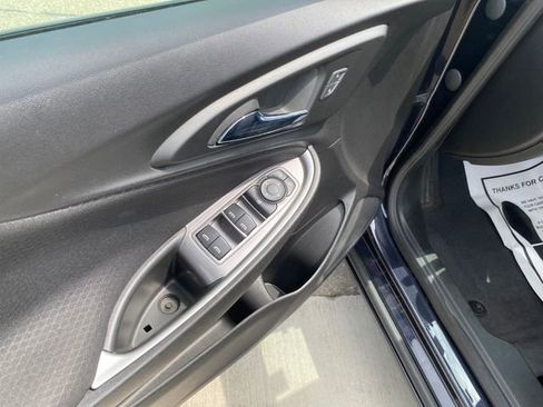 Used 2023 Chevrolet Malibu LT FWD image 14