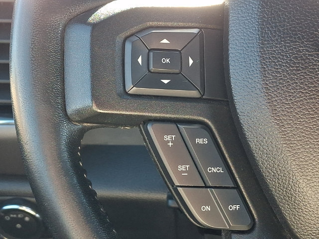 Used 2017 Ford F150 XLT w/ Equipment Group 302A Luxury AWD/4WD image 23