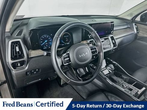 Used 2023 Kia Sorento SX Prestige AWD/4WD image 22