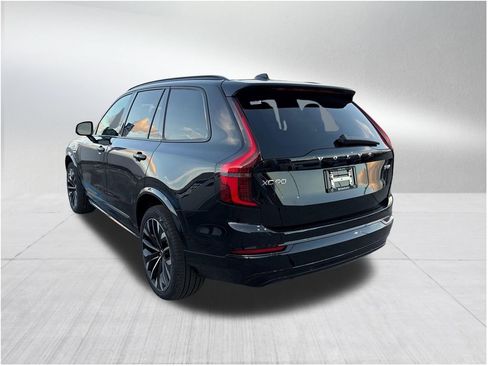 New 2026 Volvo XC90 T8 Ultra AWD/4WD image 7