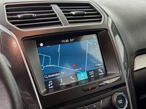 Used 2018 Ford Explorer XLT w/ Equipment Group 201A image 18