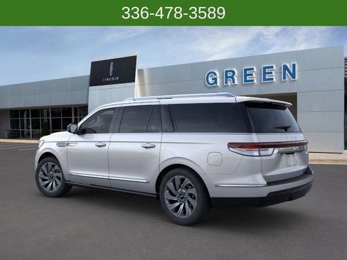 New 2024 Lincoln Navigator L Reserve image 4