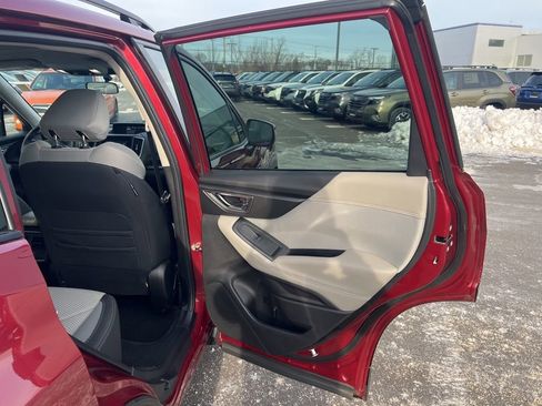 Certified 2023 Subaru Forester Premium image 39