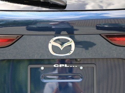 Used 2024 MAZDA CX-90 Plug-In Hybrid w/ Preferred AWD/4WD image 5