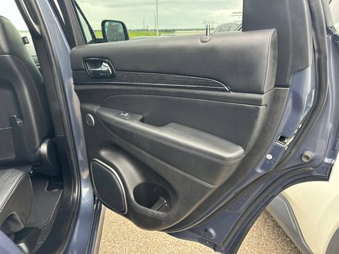 Used 2021 Jeep Grand Cherokee High Altitude AWD/4WD image 33