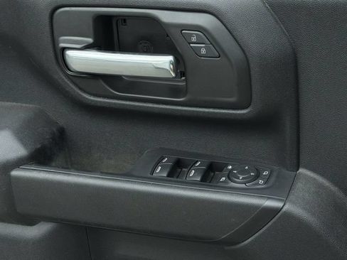 Used 2024 Chevrolet Silverado 2500 Custom w/ Custom Value Package AWD/4WD image 15