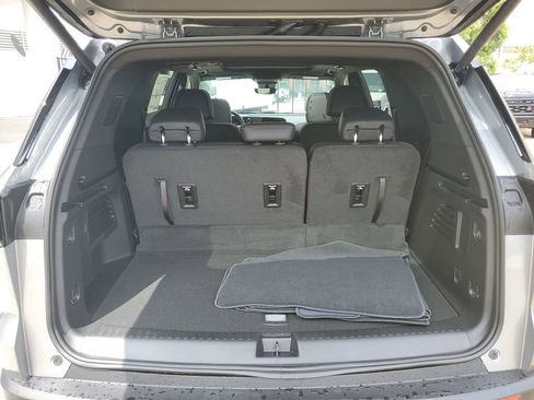 New 2026 Chevrolet Traverse LT AWD/4WD image 9