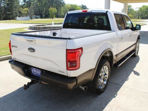 Used 2015 Ford F150 Lariat image 16