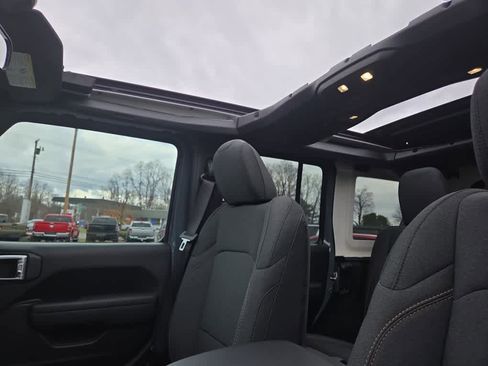 New 2026 Jeep Wrangler Sport S image 30