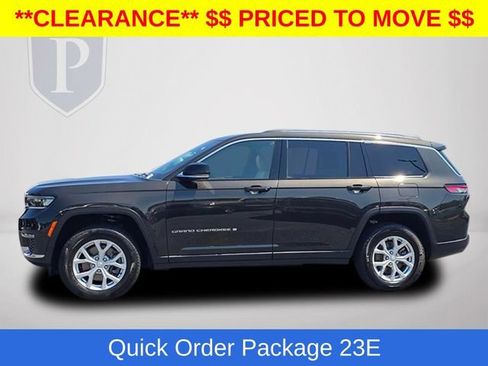 Used 2023 Jeep Grand Cherokee L Limited w/ Luxury Tech Group II RWD image 12