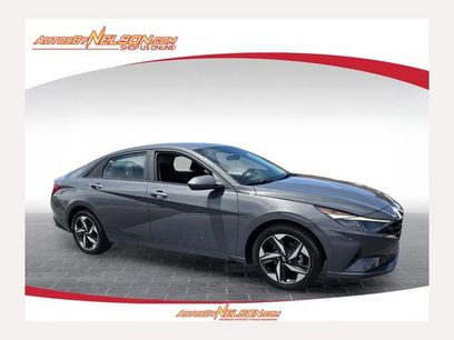 Used 2023 Hyundai Elantra SEL w/ Convenience Package
