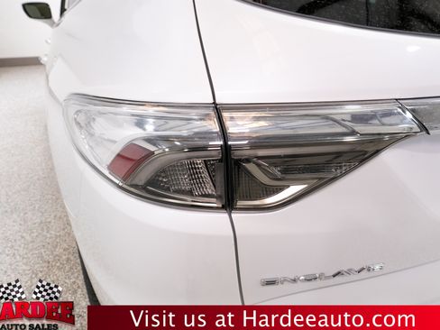 Used 2023 Buick Enclave Avenir w/ Avenir Technology Package FWD image 9