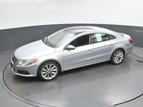Used 2010 Volkswagen CC Luxury FWD image 30