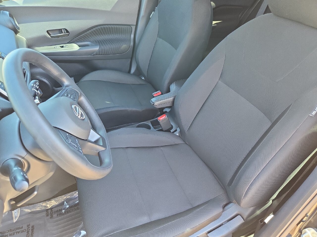 Used 2025 Nissan Kicks Play S FWD image 14