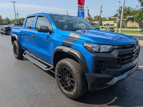 Used 2024 Chevrolet Colorado Trail Boss AWD/4WD image 7
