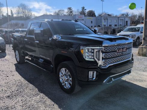 Used 2023 GMC Sierra 2500 Denali image 2