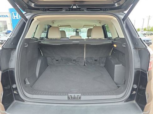 Used 2017 Ford Escape Titanium FWD image 13