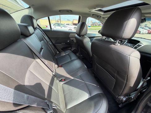 Used 2011 Chevrolet Cruze LTZ image 14
