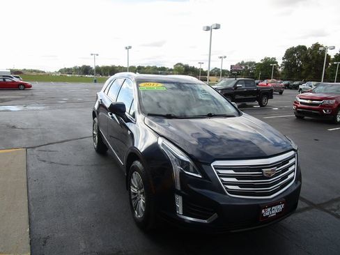 Used 2017 Cadillac XT5 Luxury image 7