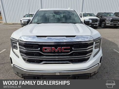 Used 2023 GMC Sierra 1500 SLT w/ SLT Premium Package image 5