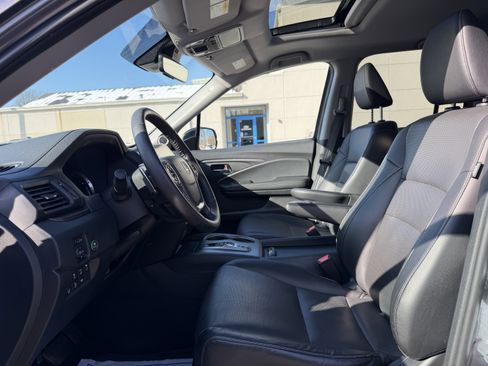 Used 2023 Honda Ridgeline RTL-E image 14