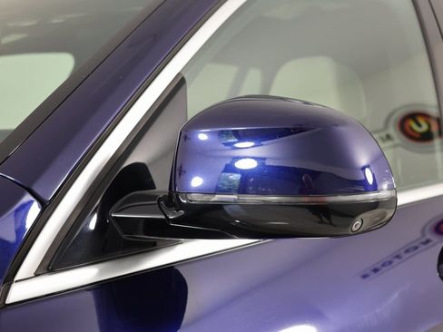 Used 2021 BMW ALPINA XB7 image 58