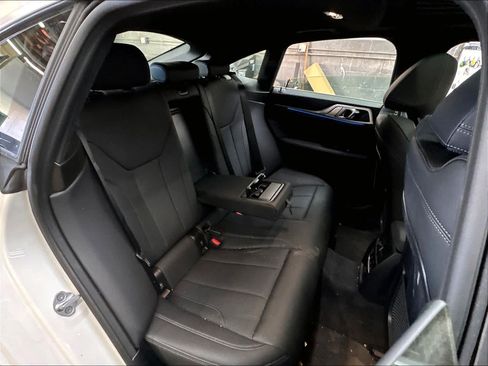 Used 2024 BMW i4 eDrive35 w/ Premium Package RWD image 29