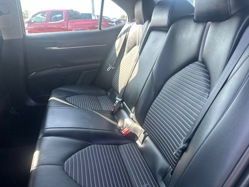 Used 2024 Toyota Camry SE FWD image 12