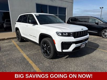 New 2026 Jeep Grand Cherokee Limited w/ Limited Altitude Package