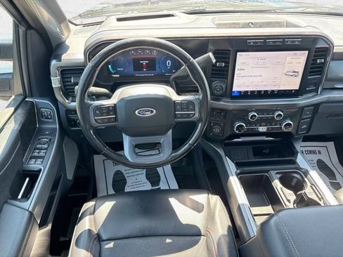 Used 2023 Ford F250 Lariat w/ Lariat Ultimate Package AWD/4WD image 23