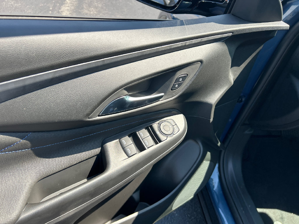 New 2026 Buick Envista Sport Touring w/ Convenience I Package FWD image 15