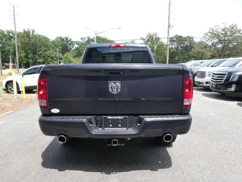 Used 2014 RAM 1500 Express RWD image 6