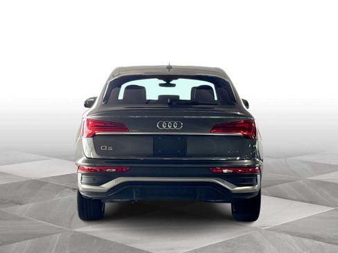 Used 2022 Audi Q5 2.0T Premium Plus w/ Premium Plus Package AWD/4WD image 7
