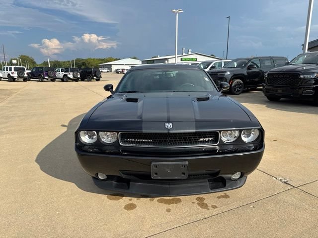 Used 2009 Dodge Challenger SRT8 RWD image 2