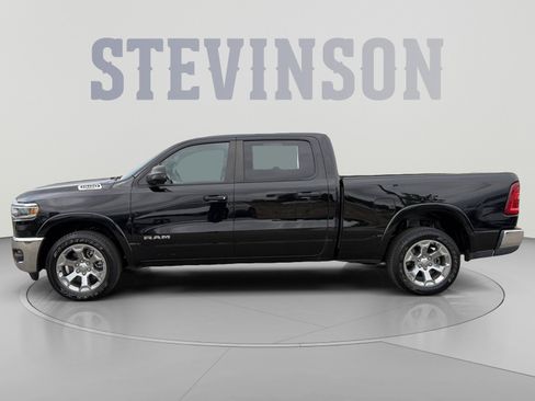 Used 2025 RAM 1500 Big Horn AWD/4WD image 5