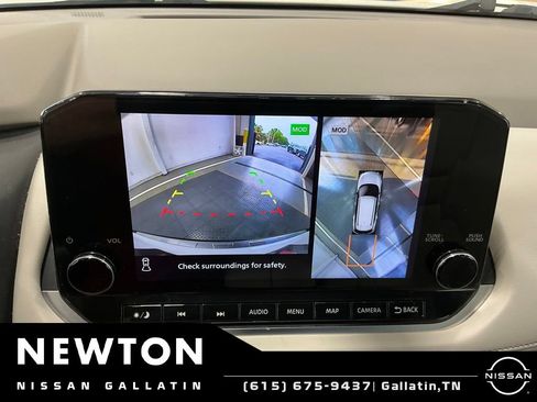 Used 2023 Nissan Rogue SL w/ SL Premium Package FWD image 11