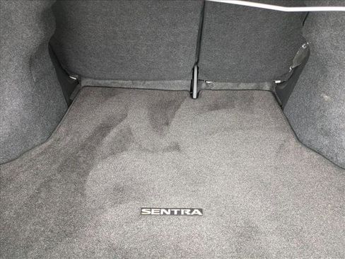 Used 2014 Nissan Sentra S image 6