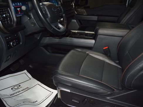 Used 2024 Ford F350 Lariat w/ Lariat Ultimate Package AWD/4WD image 38
