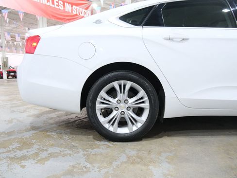Used 2015 Chevrolet Impala LT w/ Convenience Package FWD image 10
