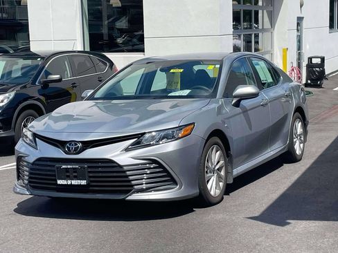 Used 2023 Toyota Camry LE AWD/4WD image 3