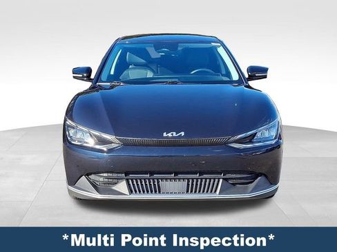 Used 2022 Kia EV6 Light image 2