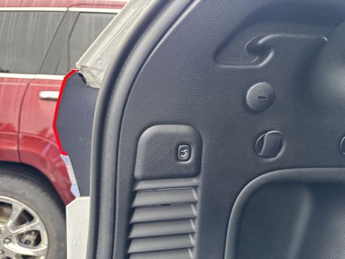 Certified 2021 Jeep Grand Cherokee Limited image 9