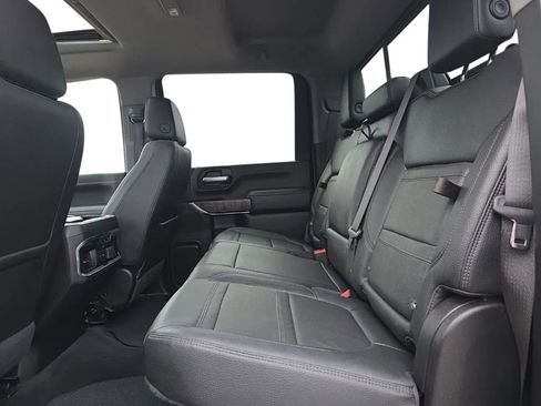 Used 2023 GMC Sierra 3500 Denali w/ Denali Ultimate Package AWD/4WD image 18