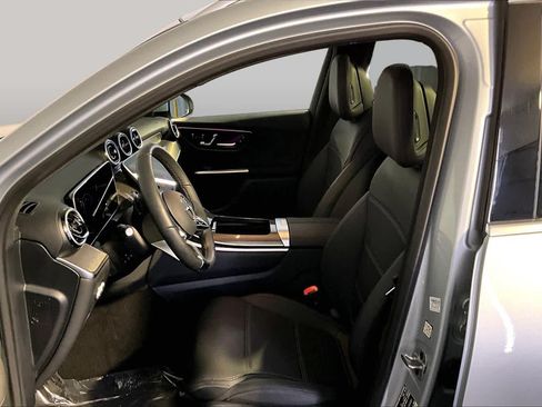 Certified 2026 Mercedes-Benz GLC 300 4MATIC image 9