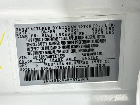 Used 2024 Nissan Sentra SV FWD image 35