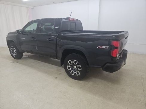 Used 2023 Chevrolet Colorado Z71 w/ Z71 Convenience Package 2 image 16