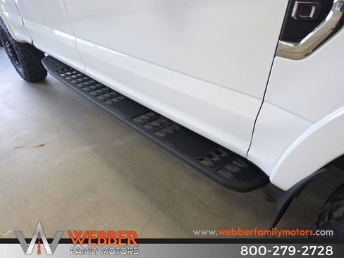 Used 2022 Ford F250 Lariat w/ Tremor Off-Road Package image 6