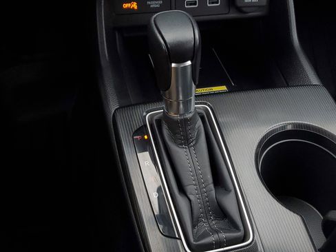 Used 2024 Honda Civic Touring image 31